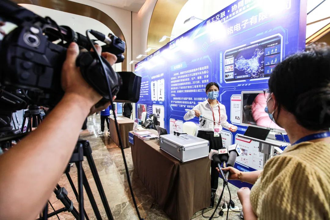 1663834421644413.jpg 640.jpg